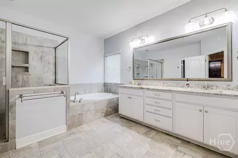 Bath - 122 Tupelo St, Pooler, GA 31322 photo 1 of 5