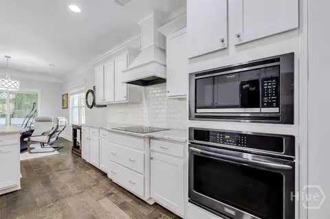 Kitchen - 122 Tupelo St, Pooler, GA 31322 photo 2 of 6