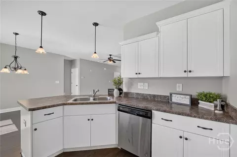 Kitchen - 183 Willow Dr, Guyton, GA 31312 photo 3 of 5