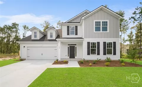 648 Highland Cir, Richmond Hill, GA 31324
