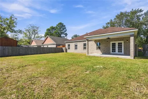 Exterior - 124 Wright St, Savannah, GA 31408 photo 4 of 5