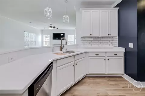 Kitchen - 236 Veranda Ave, Guyton, GA 31312 photo 3 of 3