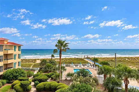 214 Butler Ave #302, Tybee Island, GA 31328