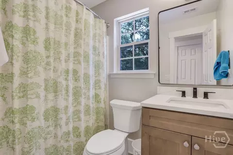 Bath - 114 Dailey Dr, Guyton, GA 31312 photo 6 of 7