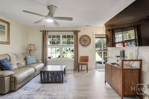 Living - 114 Dailey Dr, Guyton, GA 31312 photo 2 of 4