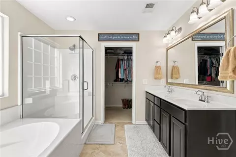 Bath - 332 Casey Dr, Pooler, GA 31322 photo 2 of 3