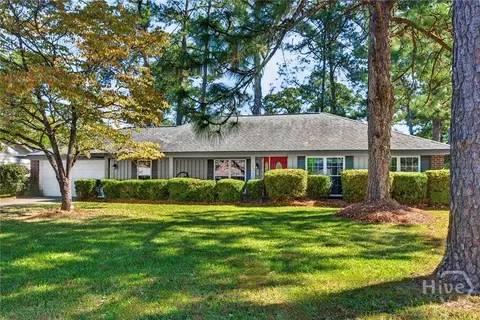 106 Oxford Rd, Savannah, GA 31419