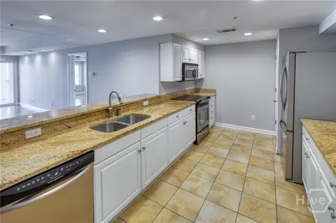 Kitchen - 3113 River Dr #12, Thunderbolt, GA 31404 photo 4 of 4