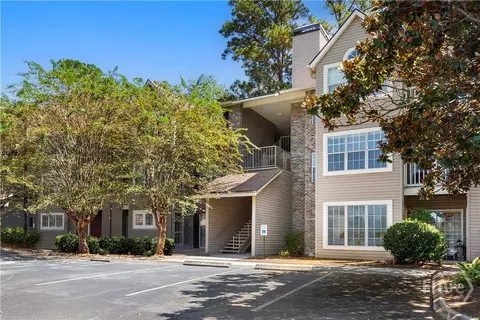 12300 Apache Ave #215, Savannah, GA 31419