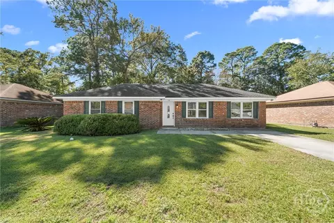 117 Marian Cir, Savannah, GA 31406