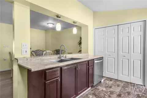 Kitchen - 156 Berwick Lakes Blvd, Pooler, GA 31322 photo 3 of 3