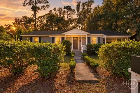 2209 E 58th St, Savannah, GA 31404