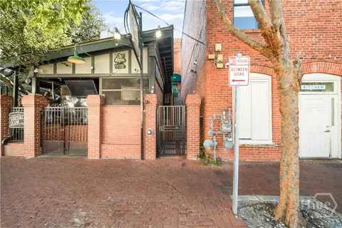 411 W Congress St #4, Savannah, GA 31401