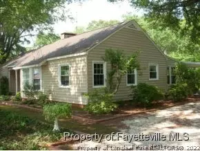 308 S Main St, Broadway, NC 27505 photo 3