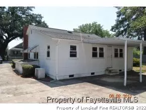 312 Spruce St, NC 28375 photo 5