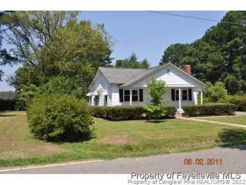 312 Spruce St, NC 28375 photo 1