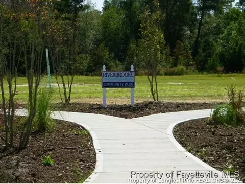 656 Broad Dr, Raeford, NC 28376 photo 18