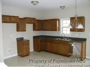656 Broad Dr, Raeford, NC 28376 photo 4