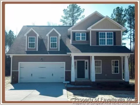 125 Honor Ln, Bunnlevel, NC 28323 photo 1