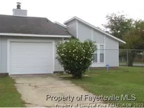 112 Maranatha, Spring Lake, NC 28390 photo 2