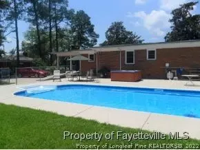 404 S Main St, Broadway, NC 27505 photo 2