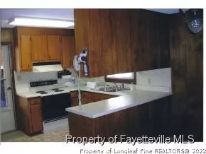 309 W C St, Erwin, NC 28339 photo 4