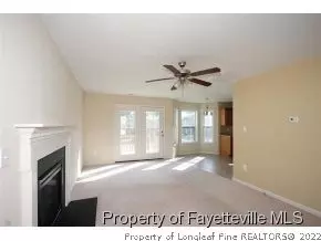 420 Valley Oak Dr, Bunnlevel, NC 28323 photo 2