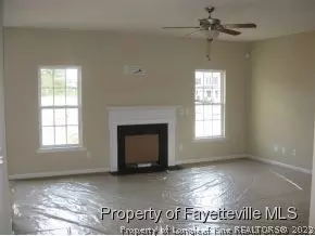 16 Mossburg Ct, Bunnlevel, NC 28323 photo 2