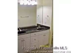 22 Thomas Ct, Erwin, NC 28339 photo 10