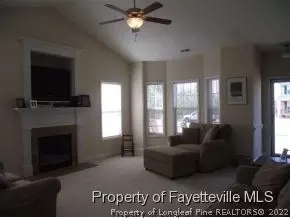 263 Crescent Dr, Raeford, NC 28376 photo 4