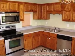 92 Saunders Ct, Spring Lake, NC 28390 photo 8