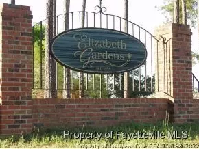 92 Saunders Ct, Spring Lake, NC 28390 photo 2