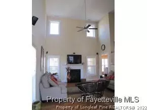 32 Shellnut Cir, Spring Lake, NC 28390 photo 4