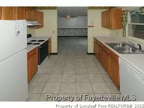 678 Lakeridge Dr, Cameron, NC 28326 photo 5