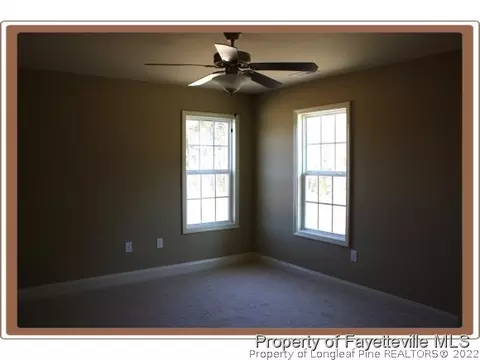 55 Honor Ln, Bunnlevel, NC 28323 photo 10