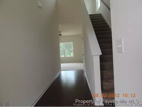 516 Bellgrove Dr, Hope Mills, NC 28348 photo 2