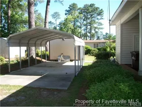 1210 Guy Ave, Dunn, NC 28334 photo 6