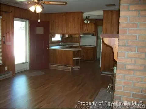 1210 Guy Ave, Dunn, NC 28334 photo 3