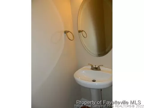 93 Laurel Dr, Spring Lake, NC 28390 photo 13