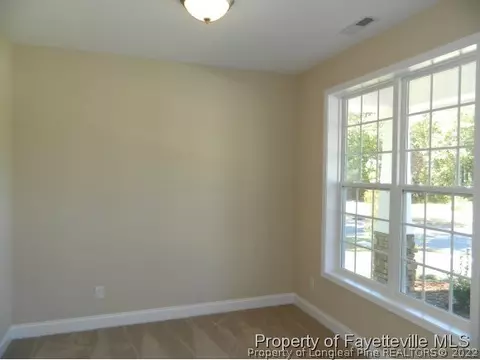 93 Laurel Dr, Spring Lake, NC 28390 photo 5