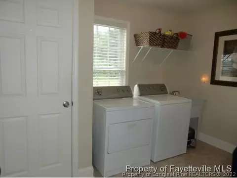 340 Bryant Rd, Dunn, NC 28334 photo 14