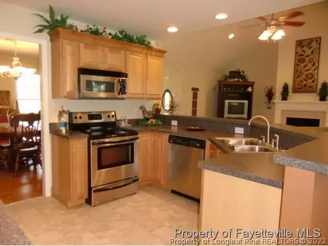 340 Bryant Rd, Dunn, NC 28334 photo 11