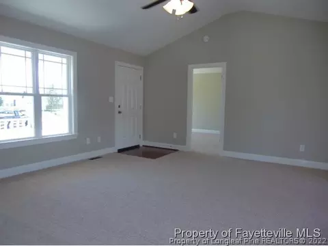 106 Bishop Ln, Dunn, NC 28334 photo 4