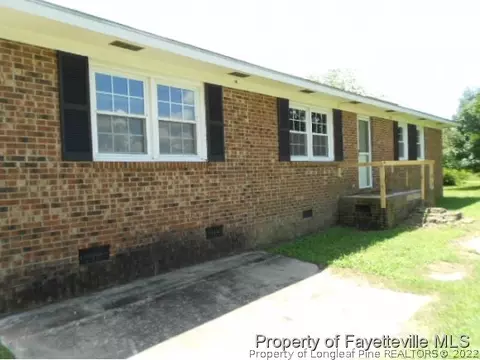 2009 Phillips Rd, Dunn, NC 28334 photo 2