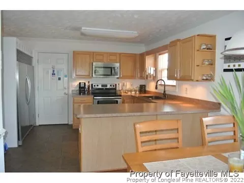 11 Arlington Dr, Cameron, NC 28326 photo 4