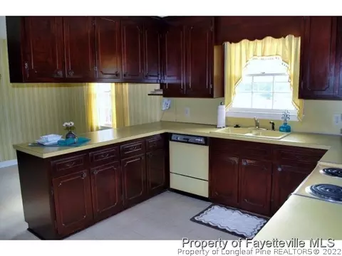 28 E Julia St, Angier, NC 27501 photo 5