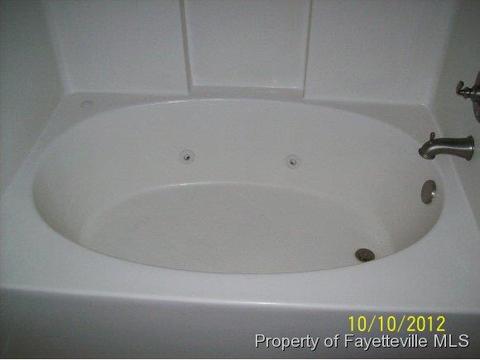 89-101 Gallery Dr, Spring Lake, NC 28390 photo 5