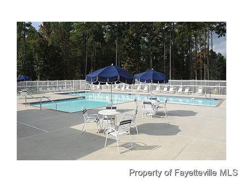 89-101 Gallery Dr, Spring Lake, NC 28390 photo 7