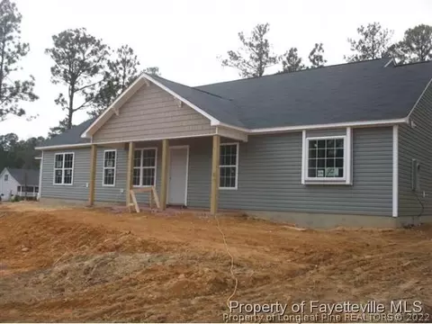 125 Cobblestone Dr, Spring Lake, NC 28390 photo 1