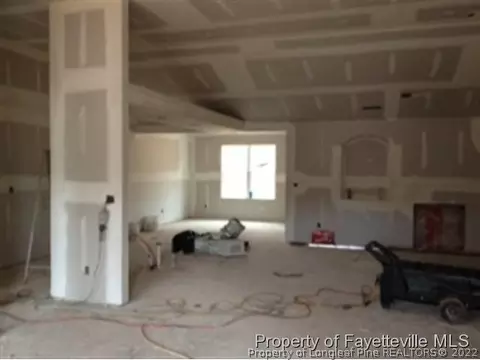 125 Cobblestone Dr, Spring Lake, NC 28390 photo 2